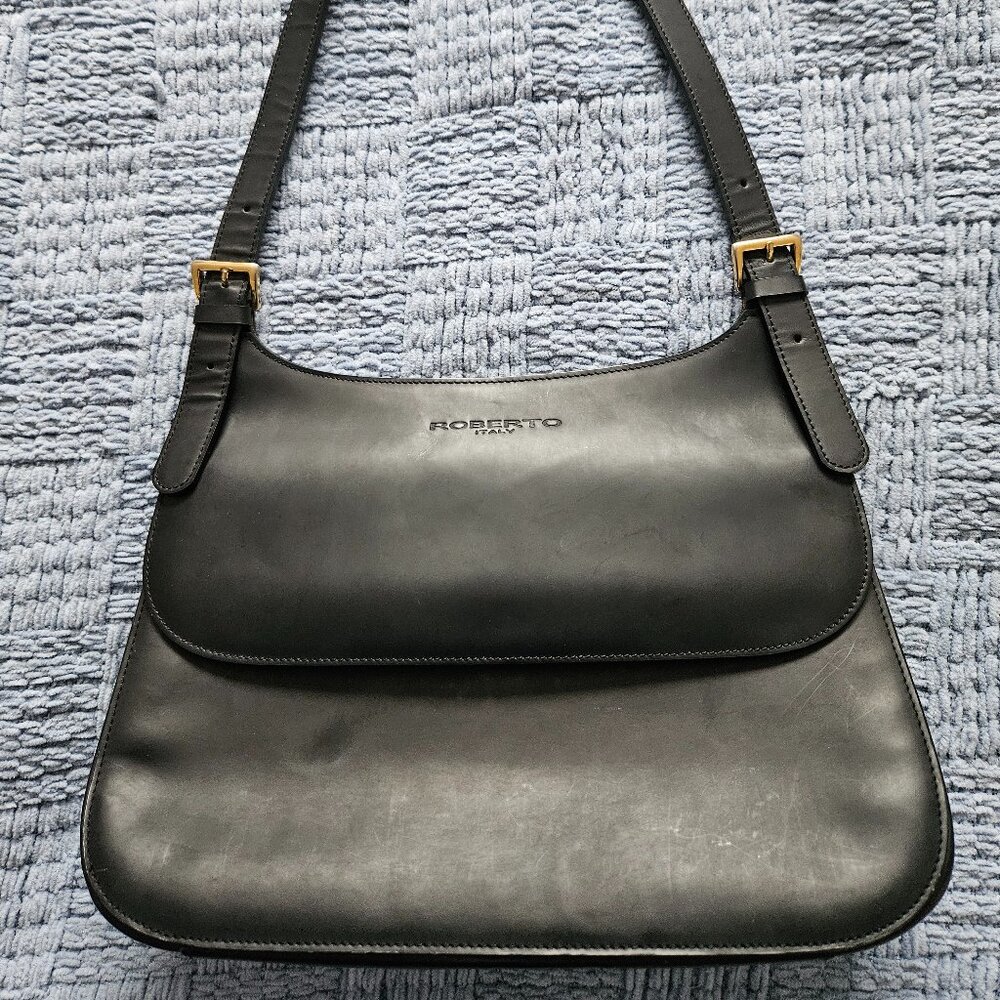 Vintage Roberto Italy Minimalist Leather Shoulder Bag